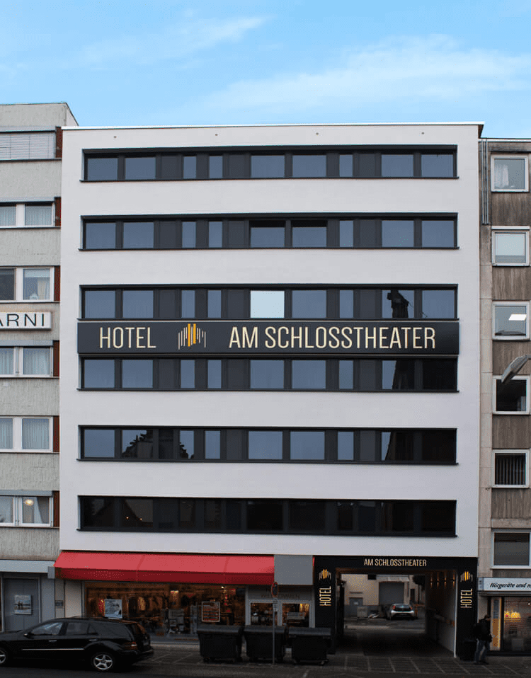 Hotel am Schlosstheater Außenfassade Foto